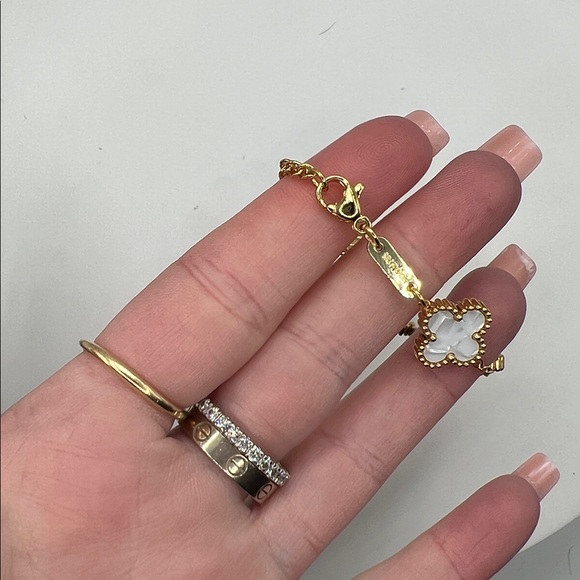 203. 14k Gold Plated White Clover Bracelet 7” - 9” - Picture 5 of 5